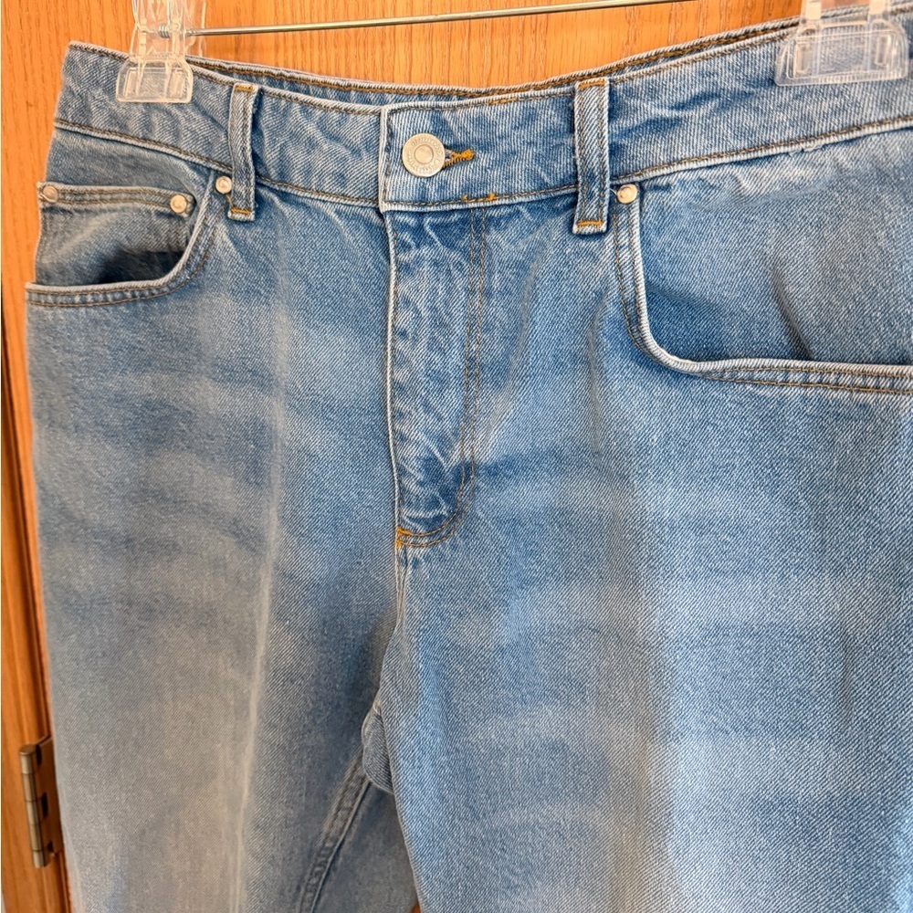 ASOS Light Blue Distressed Knee Midrise Jogger Ankle Denim Jeans Womens 32x30 - Picture 2 of 11